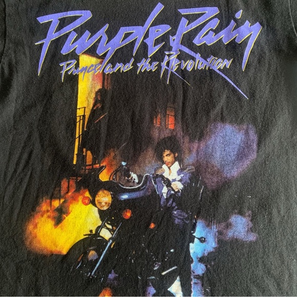 Prince Purple Rain Revolution Graphic Unisex T-Shirt Size Small - Picture 2 of 4